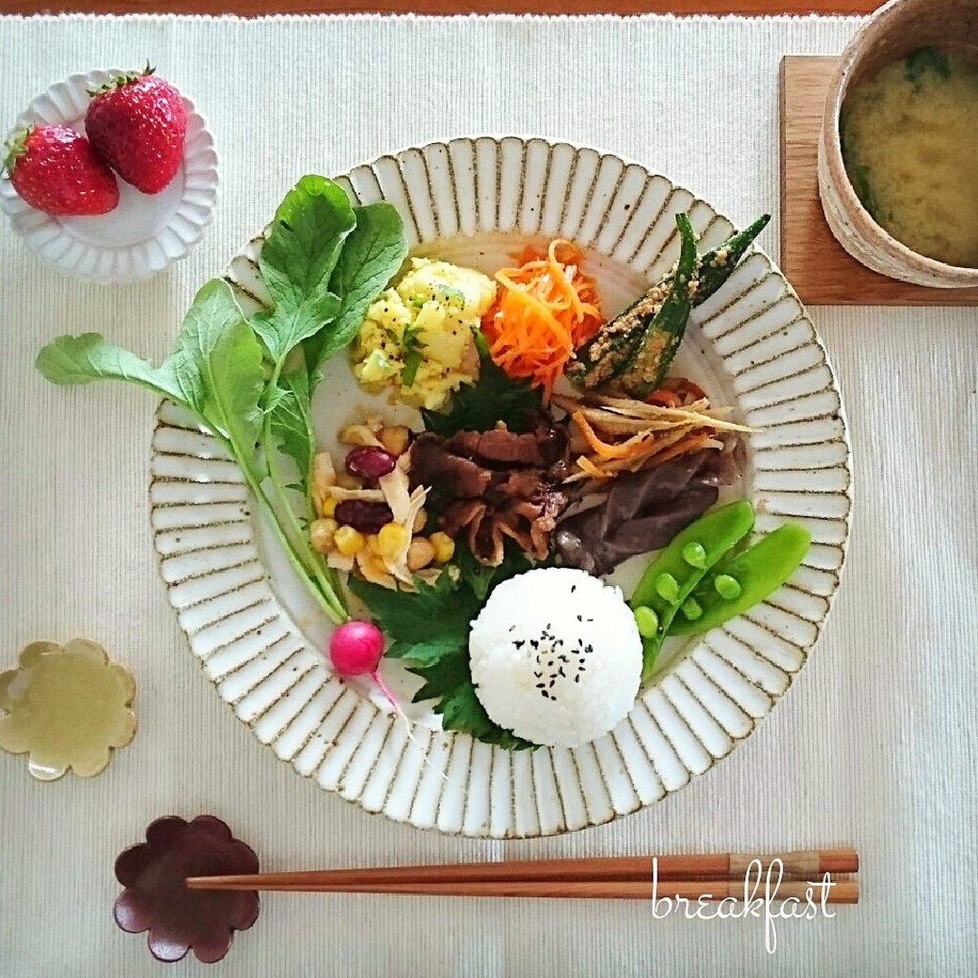 朝からほっこり 和食のワンプレート朝ごはん４選 Colordining